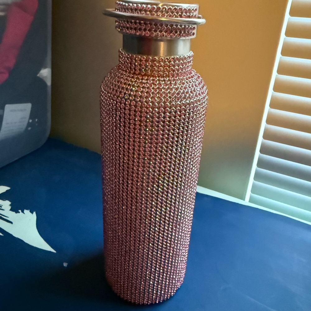 TOMO Used Sparkling Pink Rhinestone Water Bottle
